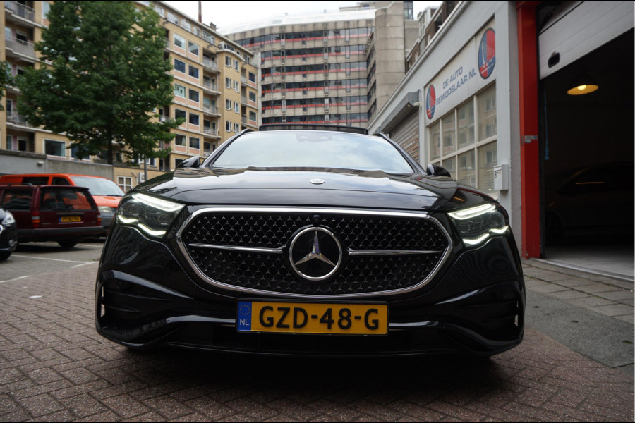 Mercedes-Benz E-Klasse Estate 300 e AMG Line Premium Plus Airmatic | Hyperscreen | Trekhaak | Pano | Adaptive + Lane | Memory Stoelmassage + Koeling + Verwarming | NL auto |