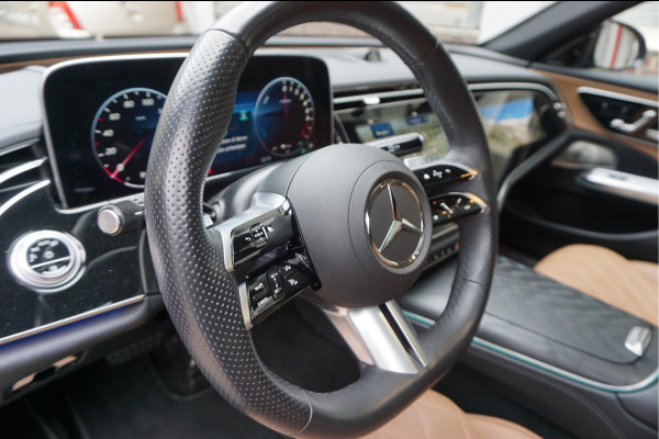 Mercedes-Benz E-Klasse Estate 300 e AMG Line Premium Plus Airmatic | Hyperscreen | Trekhaak | Pano | Adaptive + Lane | Memory Stoelmassage + Koeling + Verwarming | NL auto |
