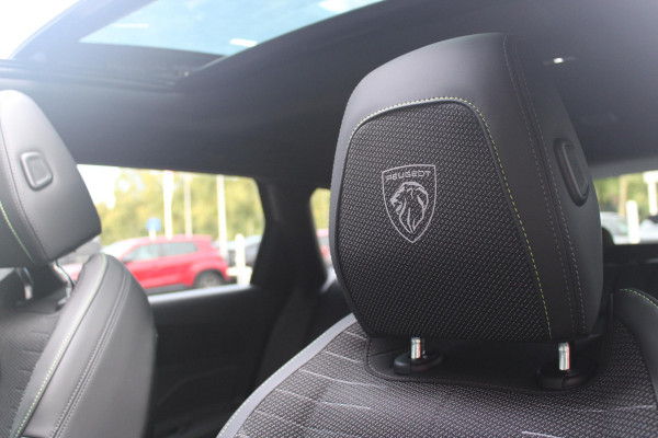 Peugeot 308 SW Peugeot 308 SW 1.2 Hybrid 145PK GT AUTOMAAT | PANORAMA SCHUIF/KANTEL DAK | AFNEEMBARE TREKHAAK | NAVIGATIE | SENSATION PACK: FOCAL HIFI SYSTEM (PREMIUM HIFI SYSTEEM MET 10 SPEAKERS)/DRAADLOZE TELEFOONLADER | 360° VISION & DRIVE ASSIST PLUS PACK: ACHTERUITRIJCAMERA 360° VISIOPARK 3 (4 CAMERA'S)/PARKEERHULP VOOR EN ACHTER/ANTI DIEFSTAL ALARM/PEUGEOT i-COCKPIT MET CONFIGUREERBAAR 3D-INSTRUMENTENPANEEL/CLEAN CABIN | | 18" LICHTMETALEN VELGEN "PORTLAND" | DRAADLOZE APPLE CARPLAY/ANDROID AUTO | KEYLESS ENTRY/START | SFEER VERLICHTING | ZWARTE HEMELBEKLEDING | FULL LED MAT