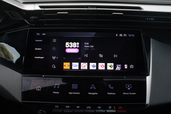 Peugeot 308 SW Peugeot 308 SW 1.2 Hybrid 145PK GT AUTOMAAT | PANORAMA SCHUIF/KANTEL DAK | AFNEEMBARE TREKHAAK | NAVIGATIE | SENSATION PACK: FOCAL HIFI SYSTEM (PREMIUM HIFI SYSTEEM MET 10 SPEAKERS)/DRAADLOZE TELEFOONLADER | 360° VISION & DRIVE ASSIST PLUS PACK: ACHTERUITRIJCAMERA 360° VISIOPARK 3 (4 CAMERA'S)/PARKEERHULP VOOR EN ACHTER/ANTI DIEFSTAL ALARM/PEUGEOT i-COCKPIT MET CONFIGUREERBAAR 3D-INSTRUMENTENPANEEL/CLEAN CABIN | | 18" LICHTMETALEN VELGEN "PORTLAND" | DRAADLOZE APPLE CARPLAY/ANDROID AUTO | KEYLESS ENTRY/START | SFEER VERLICHTING | ZWARTE HEMELBEKLEDING | FULL LED MAT
