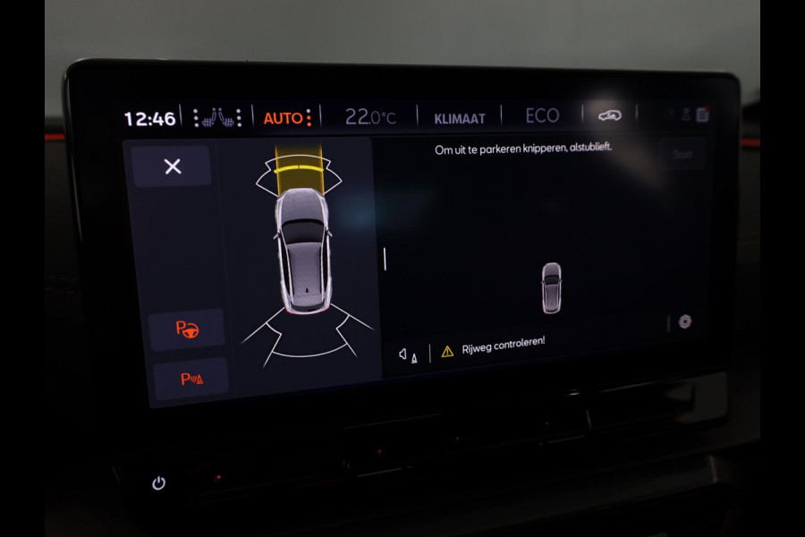 CUPRA Formentor 1.4 e-Hybrid Business 204 pk Automaat | Navigatie | Parkeersensoren (Park assist) | Achteruitrijcamera | Autom. airco (3 zones) | Elektr. bestuurdersstoel met geheugen |