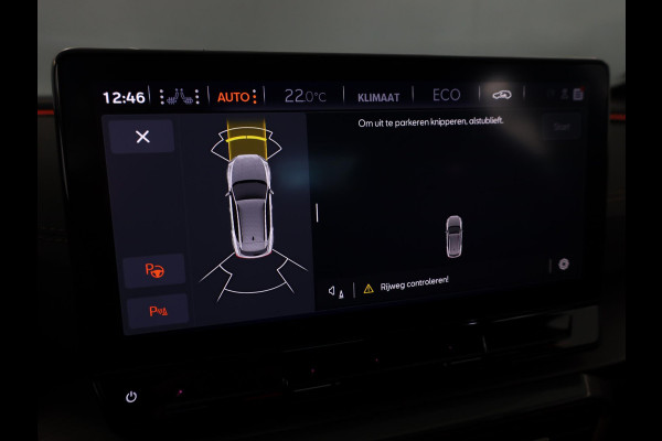CUPRA Formentor 1.4 e-Hybrid Business 204 pk Automaat | Navigatie | Parkeersensoren (Park assist) | Achteruitrijcamera | Autom. airco (3 zones) | Elektr. bestuurdersstoel met geheugen |