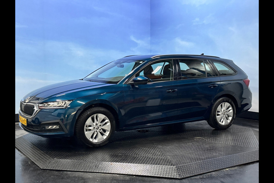 Škoda Octavia Combi 1.0 e-TSI Business Edition Plus Automaat | Navi | Clima | Trekhaak