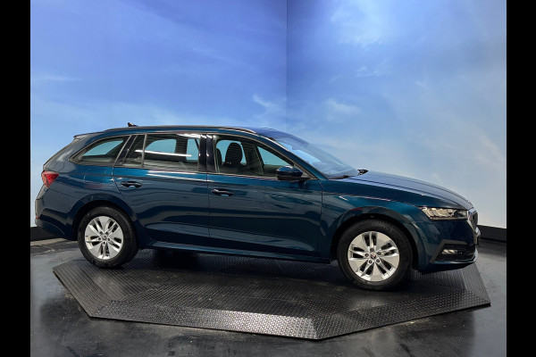 Škoda Octavia Combi 1.0 e-TSI Business Edition Plus Automaat | Navi | Clima | Trekhaak