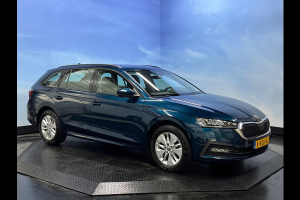Škoda Octavia Combi 1.0 e-TSI Business Edition Plus Automaat | Navi | Clima | Trekhaak