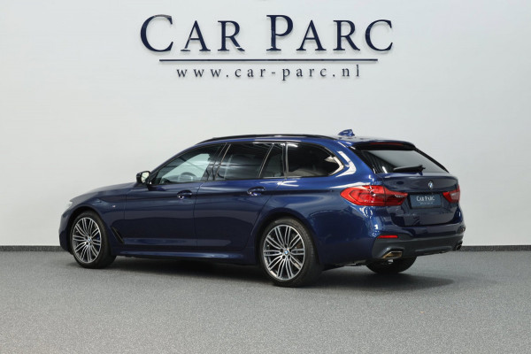 BMW 5 Serie Touring 540i xDrive M-Sport LED/VIRTUAL/SFEER/PANO/LEER+S.VERWARMING+MEMORY/19" LMV/360/ACC/ECC/12 MND GARANTIE!