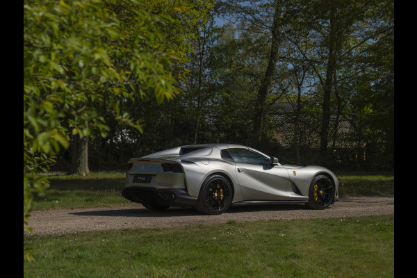 Ferrari 812 GTS 6.5 V12 HELE | Alluminium Lucido | Racing Seats | Lift | Pass. display