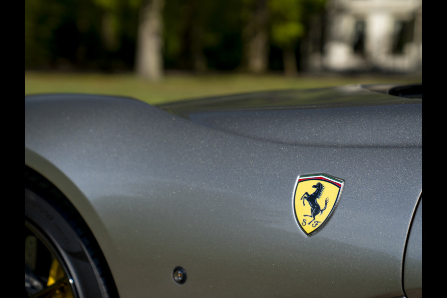 Ferrari 812 GTS 6.5 V12 HELE | Alluminium Lucido | Racing Seats | Lift | Pass. display