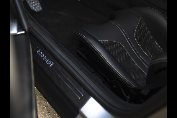 Ferrari 812 GTS 6.5 V12 HELE | Alluminium Lucido | Racing Seats | Lift | Pass. display