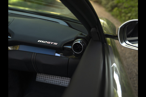 Ferrari 812 GTS 6.5 V12 HELE | Alluminium Lucido | Racing Seats | Lift | Pass. display