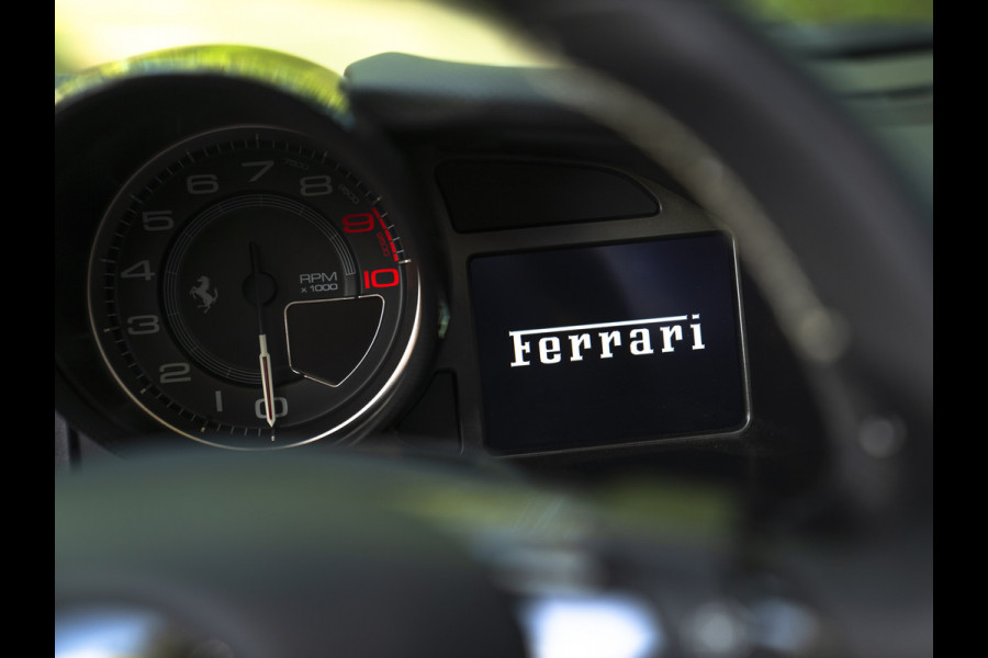 Ferrari 812 GTS 6.5 V12 HELE | Alluminium Lucido | Racing Seats | Lift | Pass. display