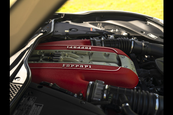 Ferrari 812 GTS 6.5 V12 HELE | Alluminium Lucido | Racing Seats | Lift | Pass. display