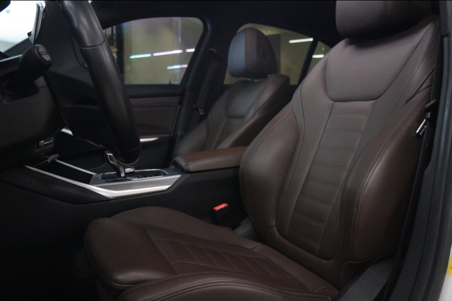 BMW 3-serie 330e High Executive M Sport /PANO/SFEER/CARPLAY/CAM/BOMVOL