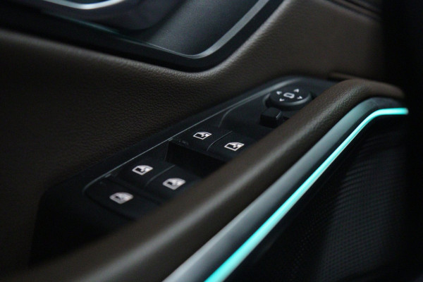 BMW 3-serie 330e High Executive M Sport /PANO/SFEER/CARPLAY/CAM/BOMVOL