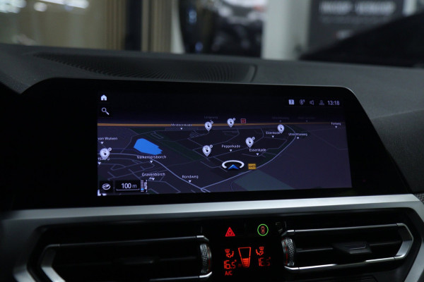 BMW 3-serie 330e High Executive M Sport /PANO/SFEER/CARPLAY/CAM/BOMVOL