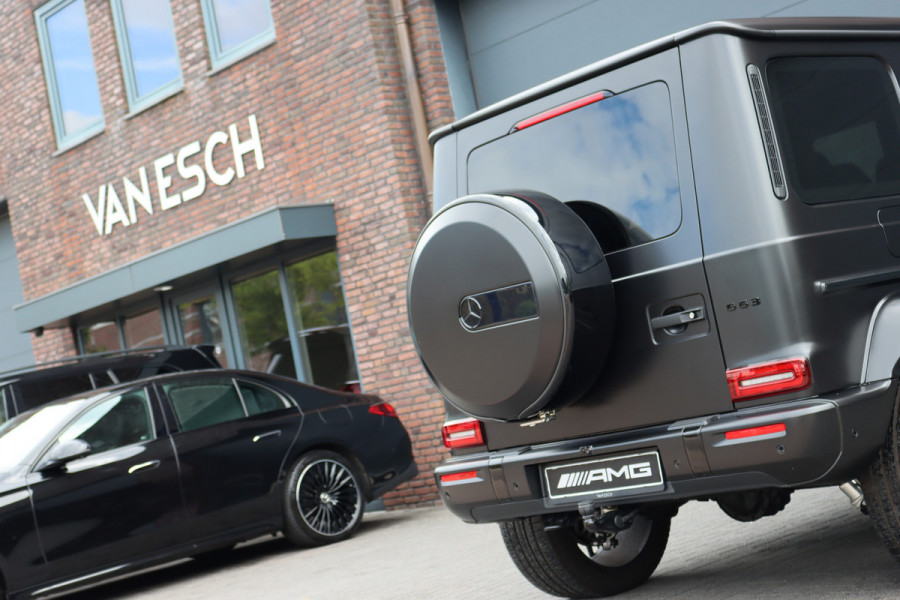 Mercedes-Benz G-Klasse AMG 63 V8 | Facelift | Techniekpakket | Performance-pakket | Distronic | AMG Drivers Package | Burmester | Nappa Leder | Verwarmd Stuurwiel | Trekhaak | Keyless Go | Massage | Matte PPF |
