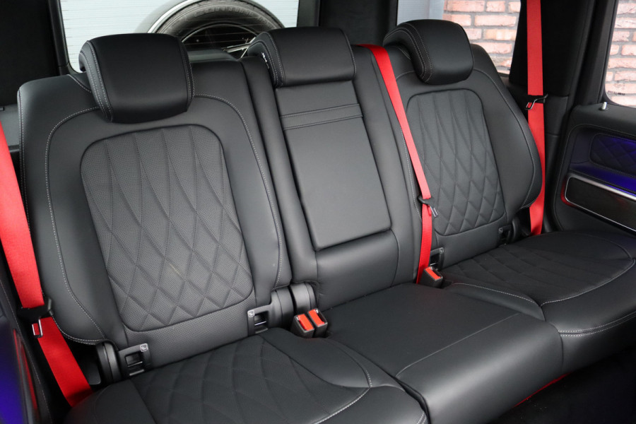 Mercedes-Benz G-Klasse AMG 63 V8 | Facelift | Techniekpakket | Performance-pakket | Distronic | AMG Drivers Package | Burmester | Nappa Leder | Verwarmd Stuurwiel | Trekhaak | Keyless Go | Massage | Matte PPF |