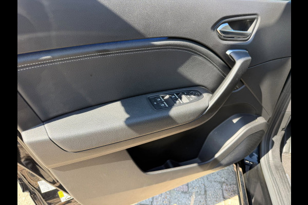 Renault Captur 1.6 E-Tech full hybrid 145 Techno / Camera / Parkeerhulp v+a