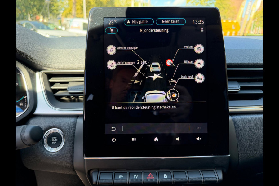 Renault Captur 1.6 E-Tech full hybrid 145 Techno / Camera / Parkeerhulp v+a