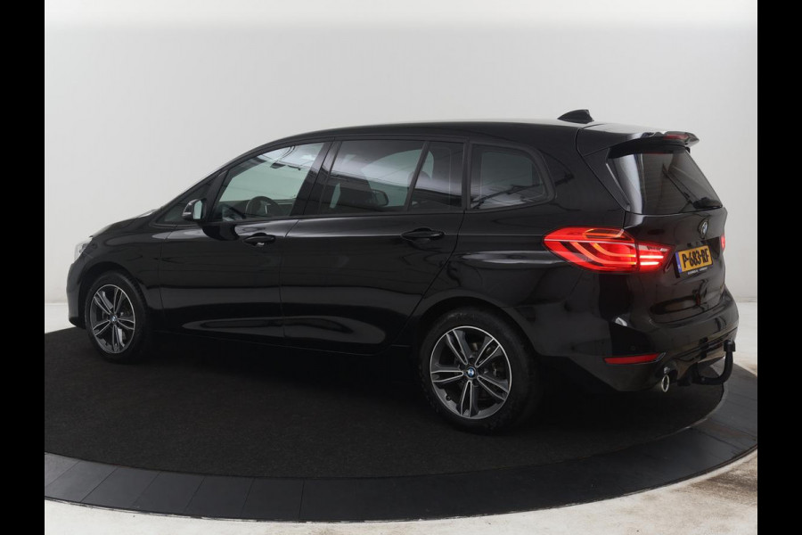 BMW 2 Serie Gran Tourer 218i Business Edition Plus | Trekhaak | Head up | Half Leder | Climate control | Park assist | Cruise control | Full LED |