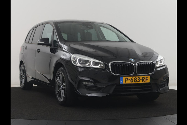 BMW 2 Serie Gran Tourer 218i Business Edition Plus | Trekhaak | Head up | Half Leder | Climate control | Park assist | Cruise control | Full LED |