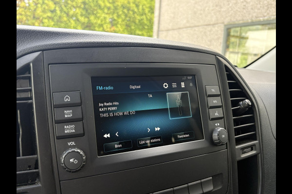 Mercedes-Benz eVito Lang 41 kWh | Elektrisch | Airco | Stoelverwarming | Camera | Houten laadvloer | Bluetooth / Carplay |