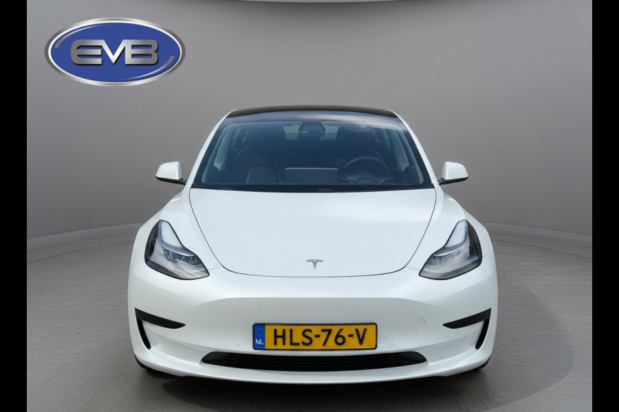 Tesla Model 3 Standard RWD Plus 60 kWh, facelift, parelmoer wit, panoramadak, lederen interieur, 360 camera