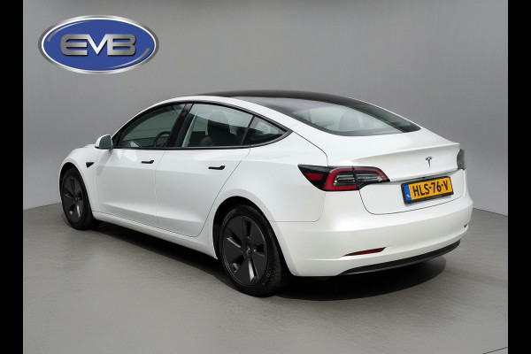 Tesla Model 3 Standard RWD Plus 60 kWh, facelift, parelmoer wit, panoramadak, lederen interieur, 360 camera