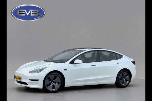 Tesla Model 3 Standard RWD Plus 60 kWh, facelift, parelmoer wit, panoramadak, lederen interieur, 360 camera