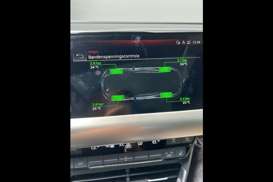 Tesla Model 3 Standard RWD Plus 60 kWh, facelift, parelmoer wit, panoramadak, lederen interieur, 360 camera