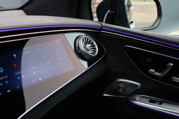 Mercedes-Benz EQE SUV 350 4MATIC AMG Line Premium+ 91 kWh | Hyperscreen | Luchtvering | Achterasbesturing | Distronic+ | Panoramadak | Burmester | Digital Light | Surround Camera | 22kW | Warmtepomp |
