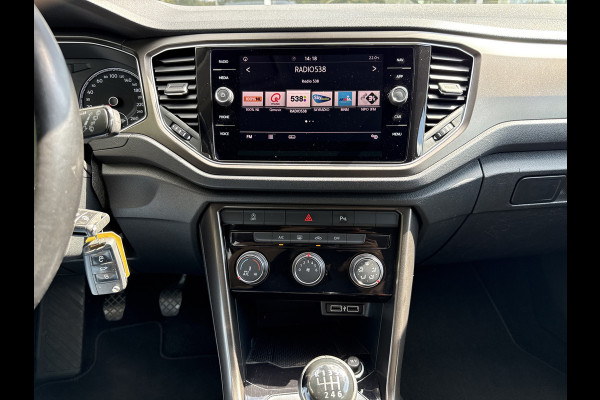 Volkswagen T-Roc 1.0 TSI Style | Adapt. Cruisec. | Navi | Carplay | PDC