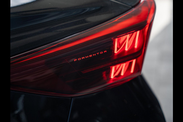 CUPRA Formentor 1.5 TSI eHybrid 204pk PHEV Business | 360 Camera | Stoelverwarming | Elektrische achterklep