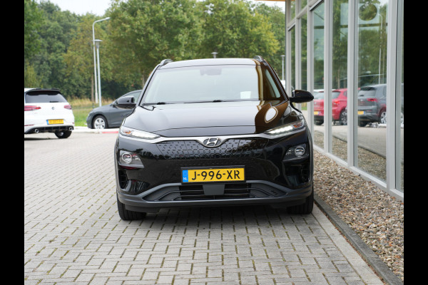 Hyundai Kona EV Premium 64 kWh | Head-up display | stuur verwarmd | Cruise control adaptief | Apple Carplay/Android Auto