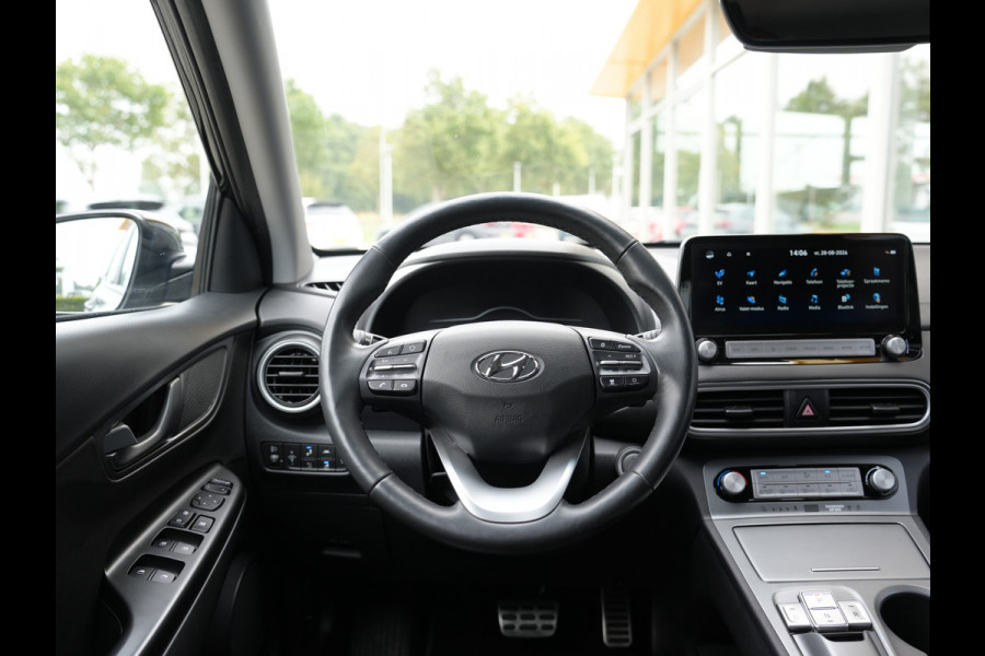 Hyundai Kona EV Premium 64 kWh | Head-up display | stuur verwarmd | Cruise control adaptief | Apple Carplay/Android Auto