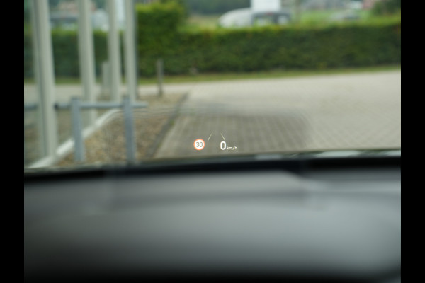Hyundai Kona EV Premium 64 kWh | Head-up display | stuur verwarmd | Cruise control adaptief | Apple Carplay/Android Auto
