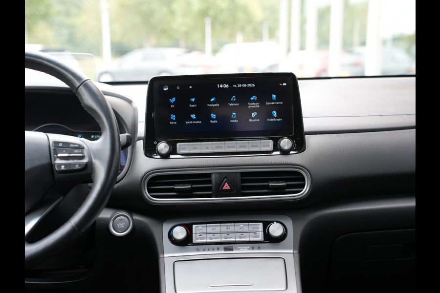 Hyundai Kona EV Premium 64 kWh | Head-up display | stuur verwarmd | Cruise control adaptief | Apple Carplay/Android Auto