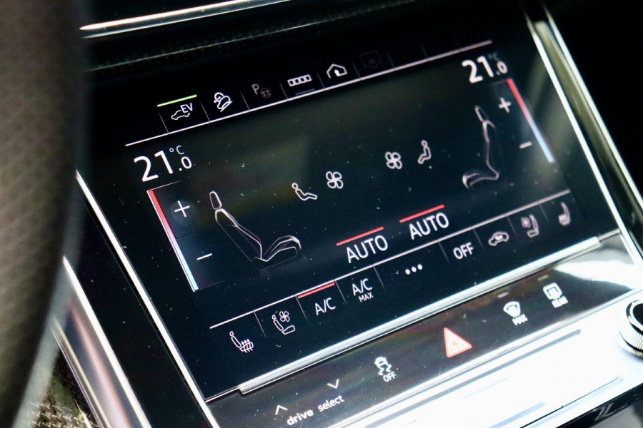 Audi Q8 55 TFSI e Q Pro Line S|RS Zetels|Massage|PANO|VOL