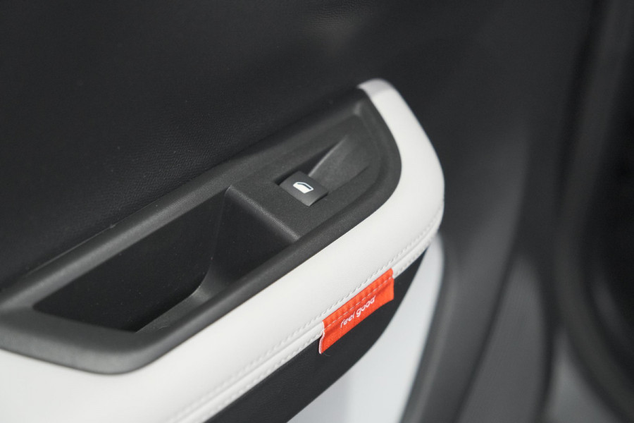 Citroën ë-C3 Max 113pk 44 kWh | 96,1% SOH | 11 KW Lader | Camera | Apple Carplay | Parkeersensoren