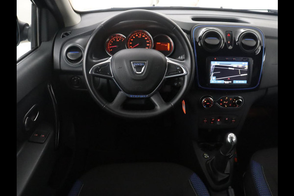 Dacia Logan MCV 1.0 TCe Bi-Fuel Stepway Serie Limitee 15th Anniv. | Cruise control | Camera | Bluetooth | DAB | Park assist | Climate control | Navigatie |