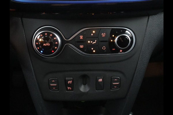 Dacia Logan MCV 1.0 TCe Bi-Fuel Stepway Serie Limitee 15th Anniv. | Cruise control | Camera | Bluetooth | DAB | Park assist | Climate control | Navigatie |