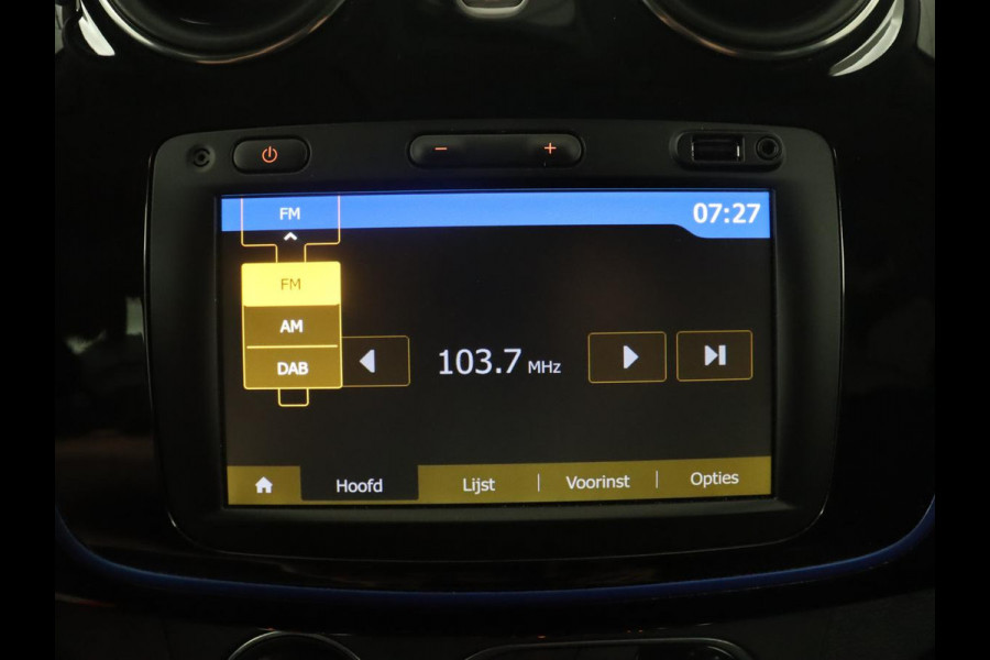 Dacia Logan MCV 1.0 TCe Bi-Fuel Stepway Serie Limitee 15th Anniv. | Cruise control | Camera | Bluetooth | DAB | Park assist | Climate control | Navigatie |