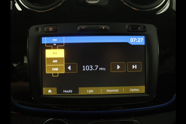 Dacia Logan MCV 1.0 TCe Bi-Fuel Stepway Serie Limitee 15th Anniv. | Cruise control | Camera | Bluetooth | DAB | Park assist | Climate control | Navigatie |