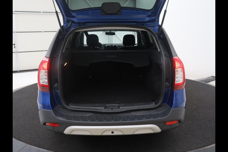 Dacia Logan MCV 1.0 TCe Bi-Fuel Stepway Serie Limitee 15th Anniv. | Cruise control | Camera | Bluetooth | DAB | Park assist | Climate control | Navigatie |