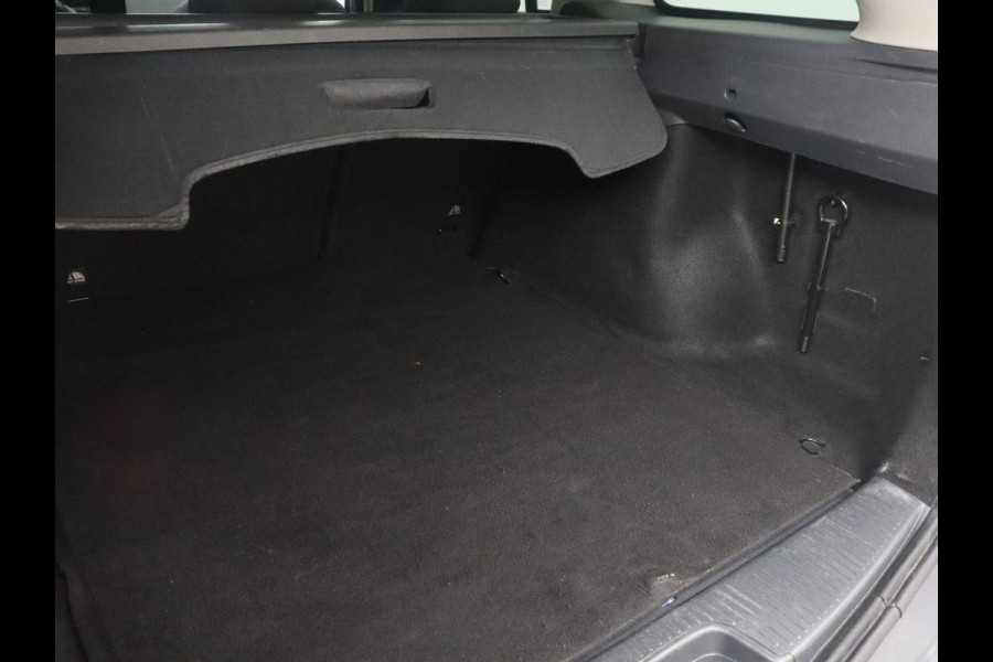 Dacia Logan MCV 1.0 TCe Bi-Fuel Stepway Serie Limitee 15th Anniv. | Cruise control | Camera | Bluetooth | DAB | Park assist | Climate control | Navigatie |