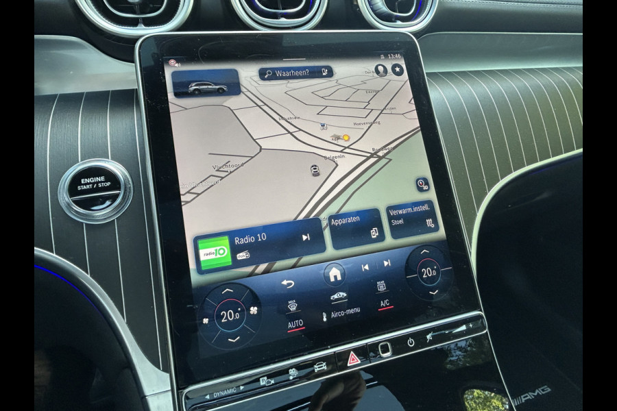 Mercedes-Benz GLC 300e AMG // Panoramadak // Trekhaak // Achterbank Verwarming // 360 Camera // Memory // Carplay // Night Pakket