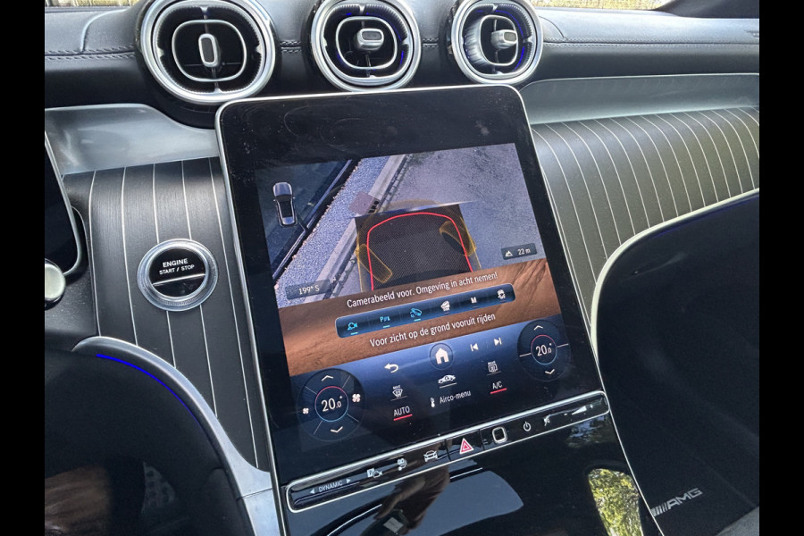 Mercedes-Benz GLC 300e AMG // Panoramadak // Trekhaak // Achterbank Verwarming // 360 Camera // Memory // Carplay // Night Pakket