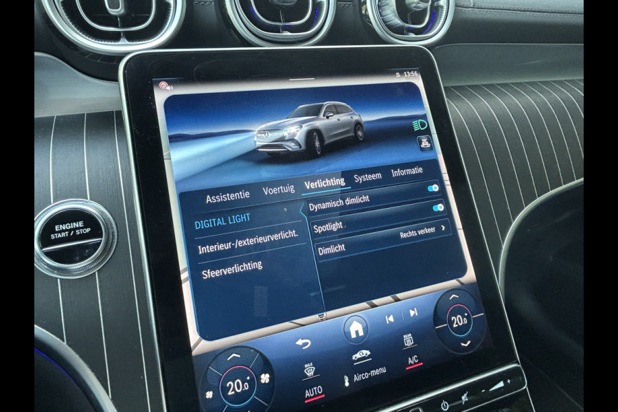 Mercedes-Benz GLC 300e AMG // Panoramadak // Trekhaak // Achterbank Verwarming // 360 Camera // Memory // Carplay // Night Pakket