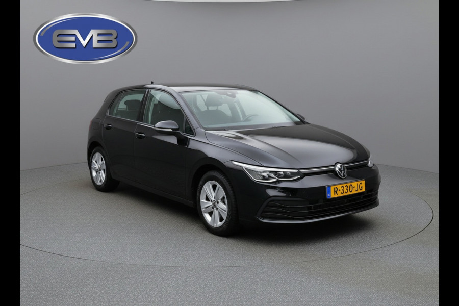 Volkswagen Golf 1.0 TSI Life, digitaal cockpit, stoelverwarming, sfeerverlichting, cruise controle