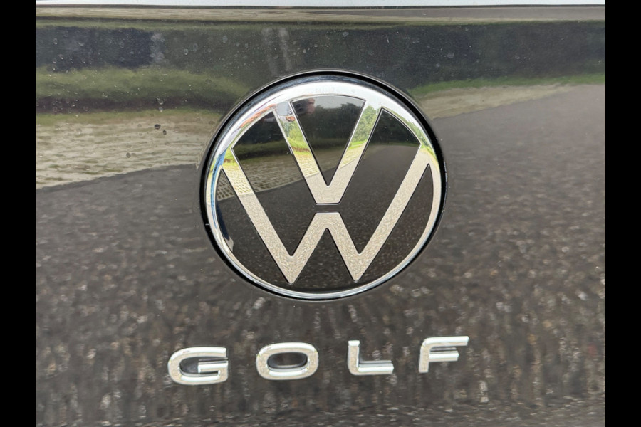 Volkswagen Golf 1.0 TSI Life, digitaal cockpit, stoelverwarming, sfeerverlichting, cruise controle
